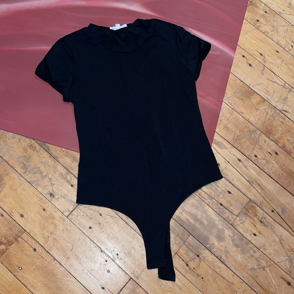 black short sleeve bodysuit